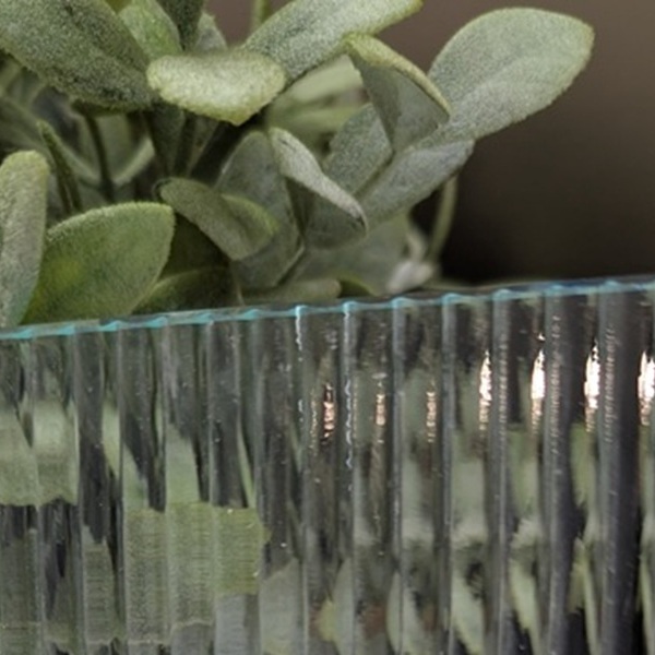 Textured Glass - 6mm Medium Fluted Glass
